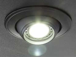 Portable Display Case W/Top & Side Lights, Locking Hinged Door, Carrying Case - Black -Displays2go Shop 2tcaseblkl.ra2 preview