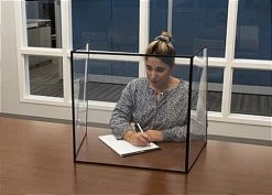 20 X 20 Desktop Sneeze Shield, PVC, Three Panels, Folding, Set Of 10 - Clear -Displays2go Shop fgcddb20.ra5 preview