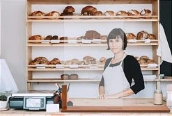 33" W X 36.5" H Wood And Acrylic Sneeze Guard - Oak -Displays2go Shop smsdawbht.ra4 preview