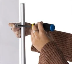 Countertop Sneeze Shield, Acrylic W/ Metal Frame, Adjustable Design - Clear -Displays2go Shop smsdsamb1.ra3 preview